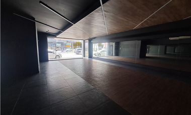 SE ALQUILA LOCAL COMERCIAL EN CALLE 50