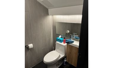 SE ALQUILA LOCAL COMERCIAL EN CALLE 50