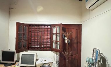 VENDE casa en el centro 10x20