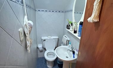 VENDE casa en el centro 10x20