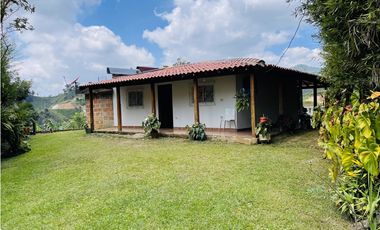 Vendo casa campestre en Santo Domingo, Antioquia