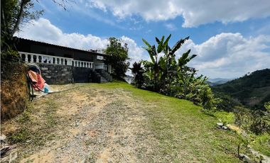 Vendo casa campestre en Santo Domingo, Antioquia