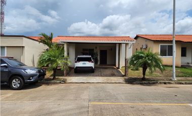 CASA EN VENTA EN ARBOLEDAS, LOS CEDROS(JL)