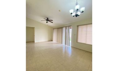 CASA EN VENTA EN ARBOLEDAS, LOS CEDROS(JL)