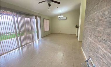 CASA EN VENTA EN ARBOLEDAS, LOS CEDROS(JL)