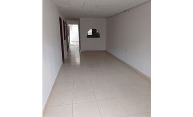 SE ARRIENDA CASA EN JORGE ELIECER GAITAN PISO 1 - TULUA