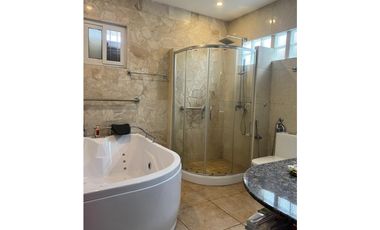 VENTA CASA CON TERRENO VILLA ZAITA