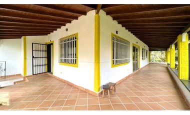 Se vende finca sabaneta ,el Romeral