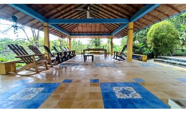 VENTA DE CABAÑA EN SAN BERNARDO DEL VIENTO CERCA AL MAR