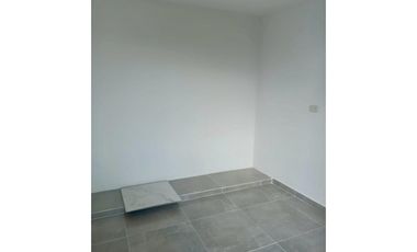 APARTAMENTO EN ALQUILER UBICADO EN CIUDAD GUBINAS- CERETE