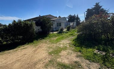 Casa en Venta en AVENIDA CARTAGENA CON PASAJE COLCHAGUA