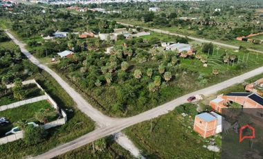 VENDE terreno 25x40 y 20x50 contiguos en esquina