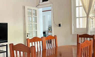 VENDE excelente casa en zona centro