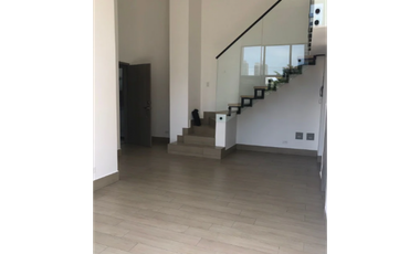 ALQUILER APARTAMENTO VIA PORRAS