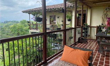 SE VENDE HOTEL ENTRADA CIRCASIA