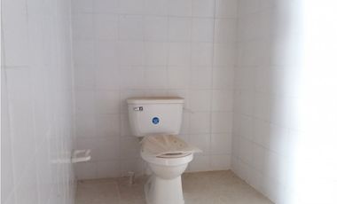 CASA EN VENTA PLAZOLETA PERALTA GIRON