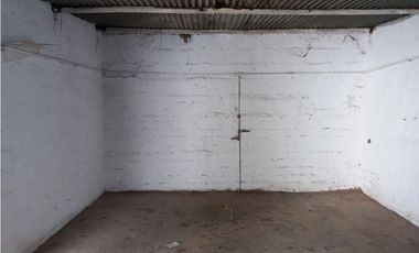 CASA EN VENTA PLAZOLETA PERALTA GIRON