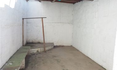 CASA EN VENTA PLAZOLETA PERALTA GIRON