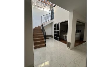 APARTAMENTO EN VENTA EN EL POBLADO