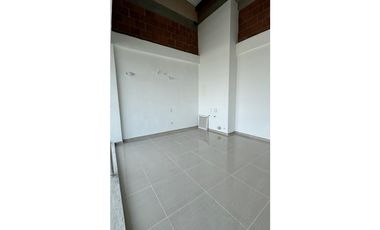 SE VENDE LOCAL COMERCIAL EN PARQUE NATURA DE 19 M2 PARA ESTRENAR