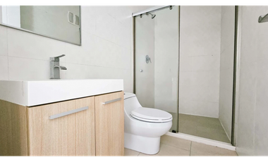 ALQUILER EN AVENIDA BALBOA - WHITE TOWER