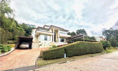 MAGNIFICA CASA CAMPESTRE APOSENTOS