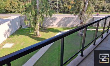 Departamento en venta de 3 ambientes c/2 cocheras en Cabral 3300 Canning