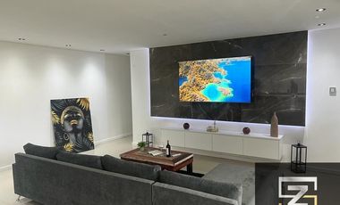 Casa en venta de 4 dormitorios c/ cochera en San Vicente