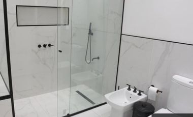 Casa en venta de 4 dormitorios c/ cochera en San Vicente