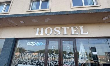 Se alquila Hostel en Faro Norte.