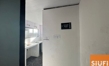 Se alquila Hostel en Faro Norte.