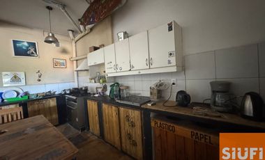 Se alquila Hostel en Faro Norte.