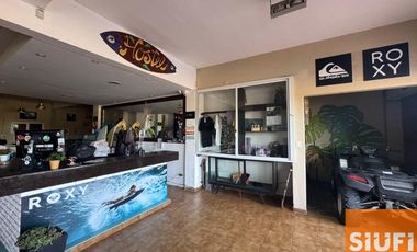 Se alquila Hostel en Faro Norte.