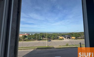 Se alquila Hostel en Faro Norte.