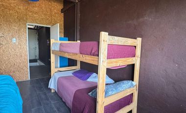 Se alquila Hostel en Faro Norte.