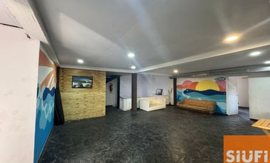 Se alquila Hostel en Faro Norte.