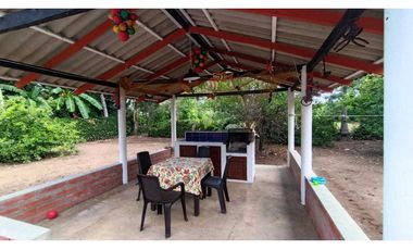 VENTA DE CABAÑA CERCA AL MAR EN SAN BERNARDO DEL VIENTO