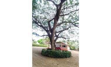 VENTA DE CABAÑA CERCA AL MAR EN SAN BERNARDO DEL VIENTO