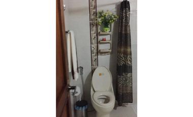 VENDE CASA LOTE CON APARTAMENTO EN LA CASTELLANA 660 M2