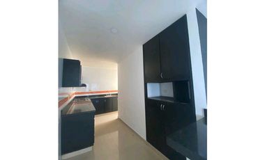 APARTAMENTO BIFAMILIAR EN VENTA EN LA CASTELLANA PISO 1