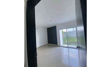 APARTAMENTO BIFAMILIAR EN VENTA EN LA CASTELLANA PISO 1