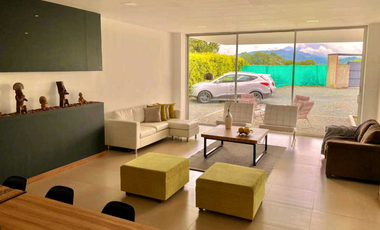 FINCA TURISTICA  EN SANTAGUEDA INDEPENDIENTE -  AMOBLADA