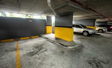 ¡¡SE VENDE!! OFICINA en Obarrio a precio de REMATE