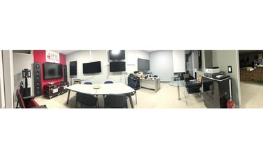 ¡¡SE VENDE !! Local comercial en VIA BRASIL