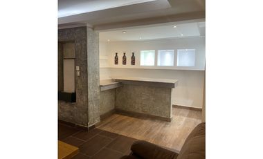 Se vende o alquila casa de 3 pisos en Limajo, San Miguelito