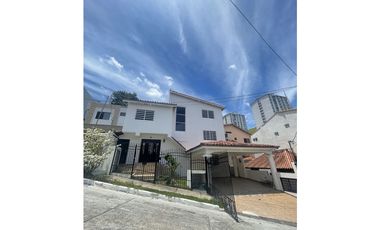 Se vende o alquila casa de 3 pisos en Limajo, San Miguelito