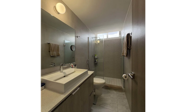 ALQUILER DE APARTAMENTO EN LUXOR400(JL)