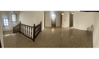 ¡¡SE VENDE !! Extraordinaria casa en ALTOS DEL GOLF