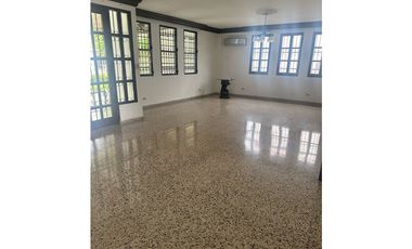 ¡¡SE VENDE !! Extraordinaria casa en ALTOS DEL GOLF