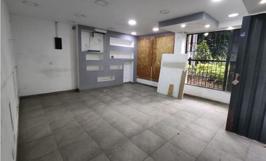 LOCAL COMERCIAL SECTOR CALASANZ CERCA COLEGIO FERRINI